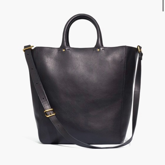Madewell Handbags - Madewell Abroad Black Leather Crossbody Tote Bag